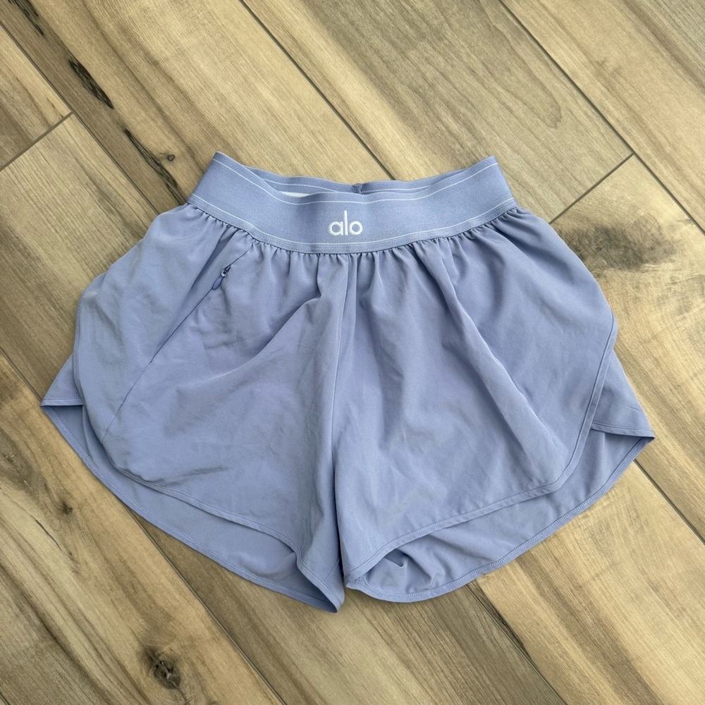 ALO Yoga match point shorts